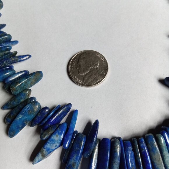 Beautiful Lapis Necklace- Lazuli Blue Chipped Beaded Thin Stone Point Choker - Picture 5 of 7